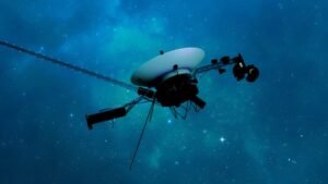 Astrónomos aficionados detectan una señal proveniente de la sonda espacial Voyager 1, a 25 mil millones de kilómetros de distancia.