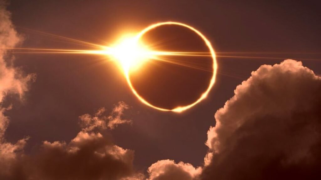 Light will disappear for minutes experts warn an extraordinary solar eclipse is officially approaching (1)